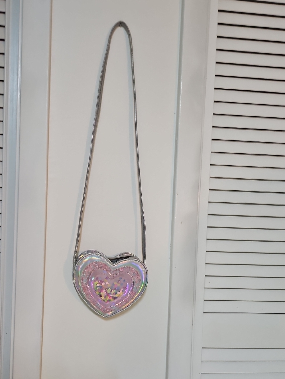 Claire's Silver Holographic Pink Heart Glitter Pursw